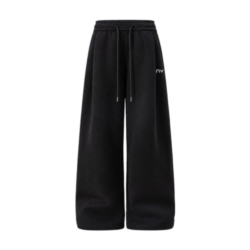 【新品登場！11/18陸續出貨】NYCU寬鬆打摺休閒長褲_經典黑
